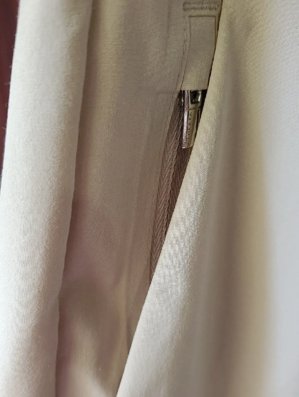 Athleta Skyline  High-Waist Paperbag Tie Shorts in Light Tan Size 22
